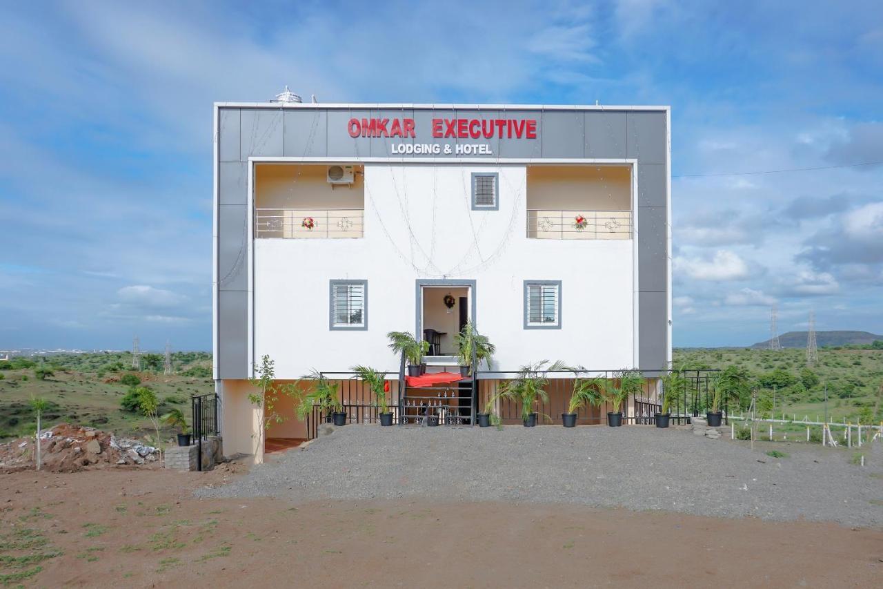 Oyo 81616 Omkar Executive Wagholi Экстерьер фото